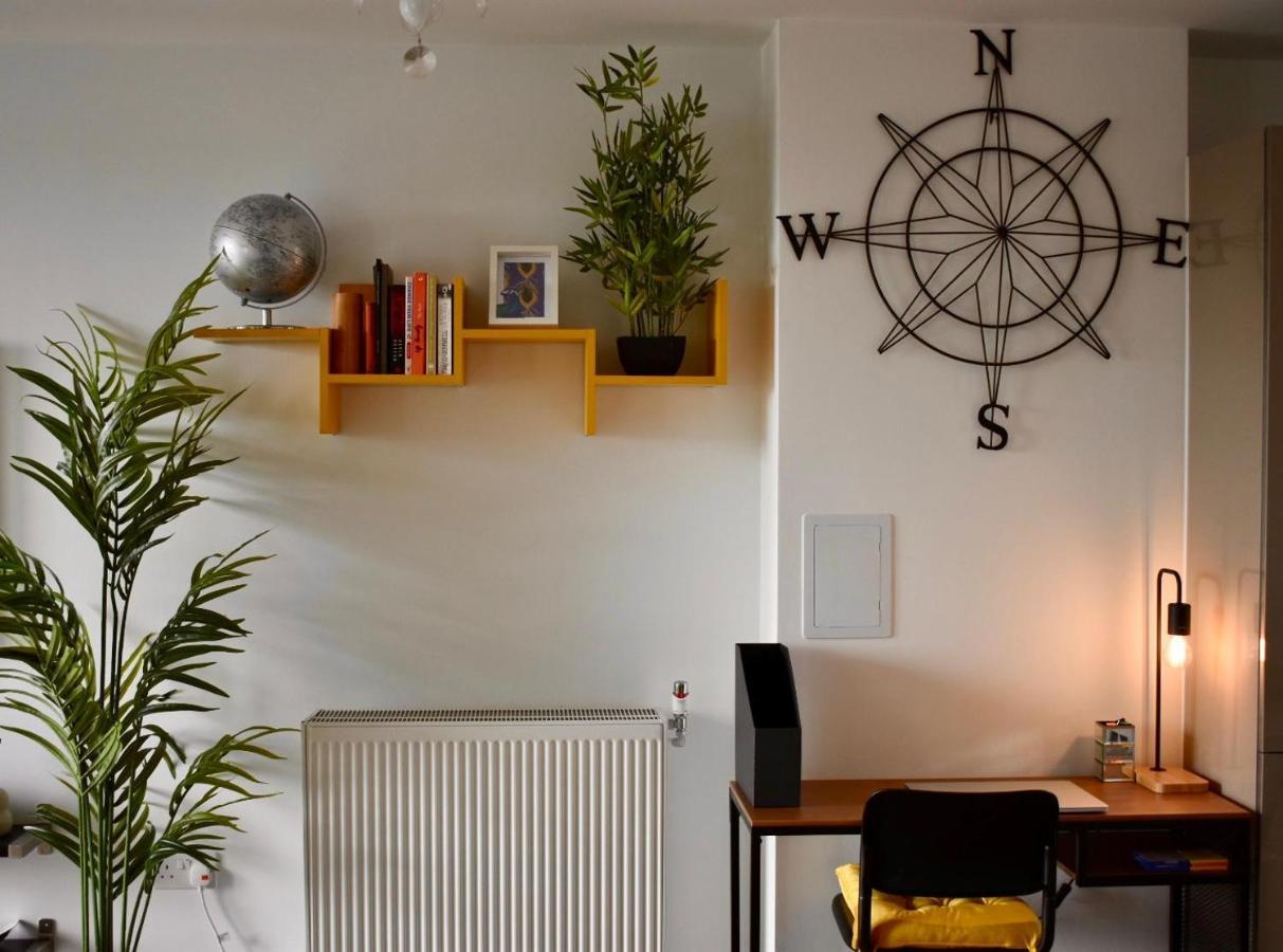 Peacock Energy Wembley Apartment